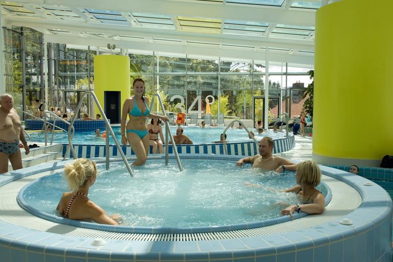 vířivky v lázních nejsou nic neobvyklého